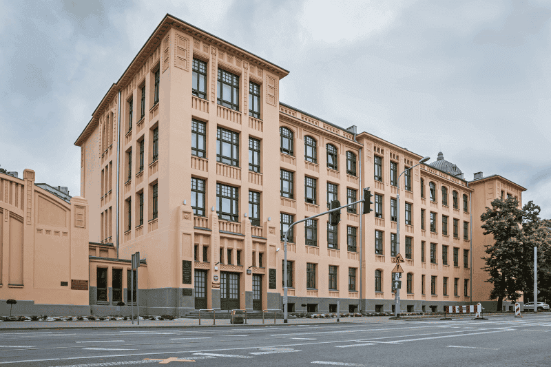 罗兹大学的历史建筑&#45;- 罗兹，波兰